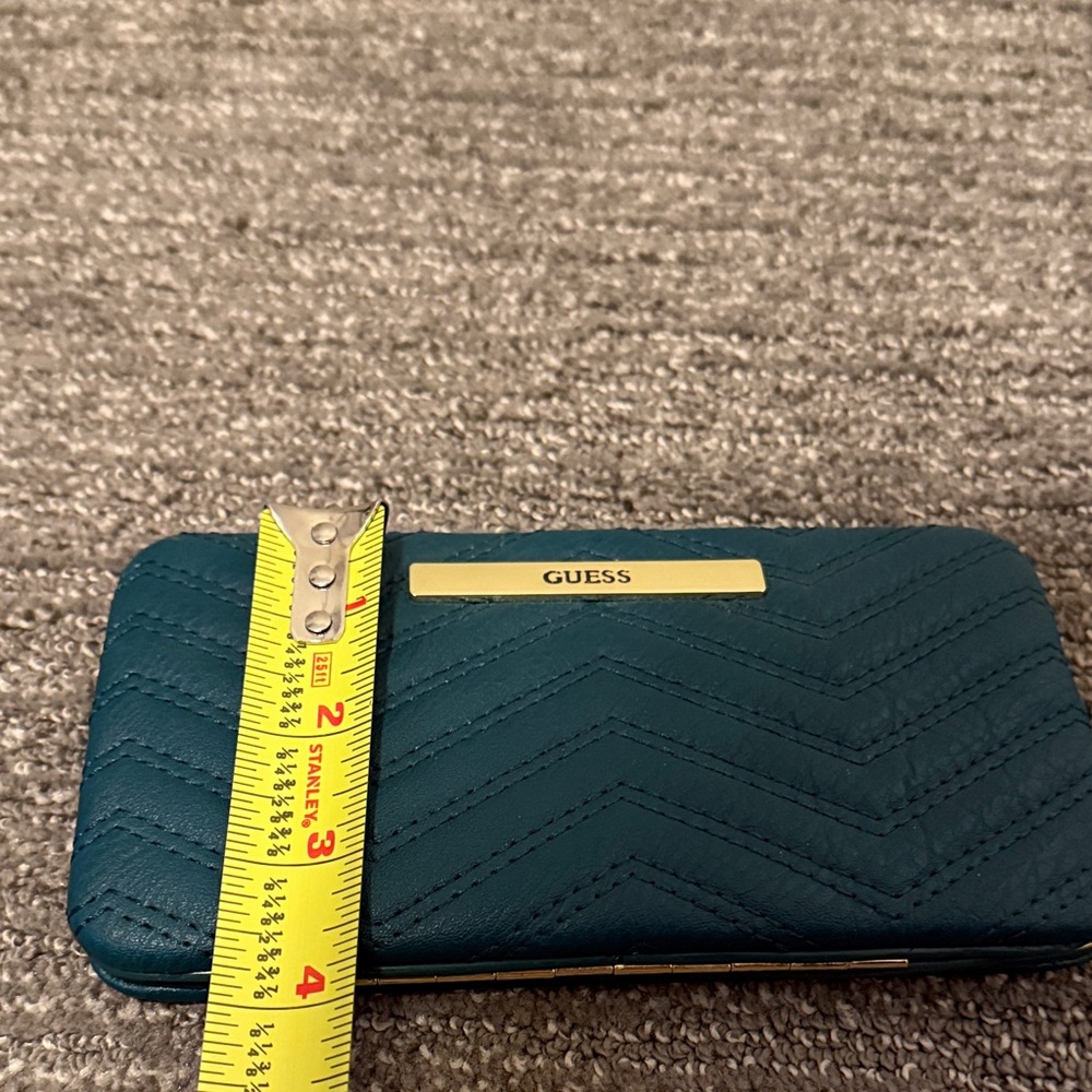 Guess Dark Green/Teal Quilted Wallet with Gold Detail - Picture 7 of 7